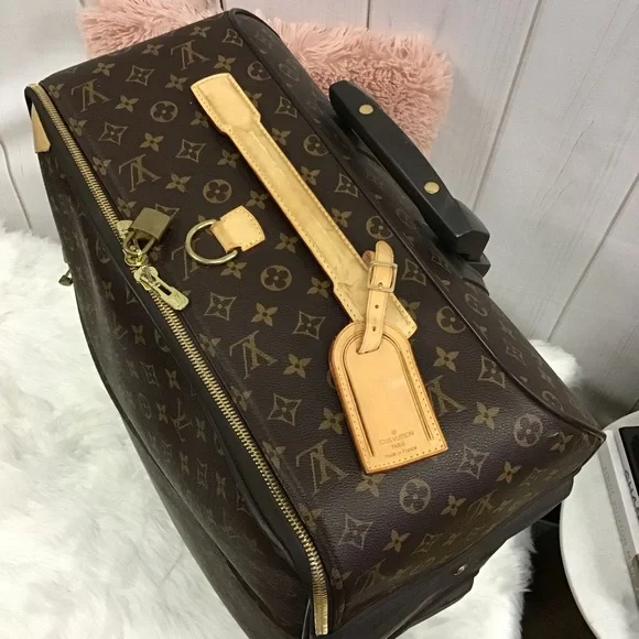 Louis Vuitton Pegase 70 - Picture 3 of 13